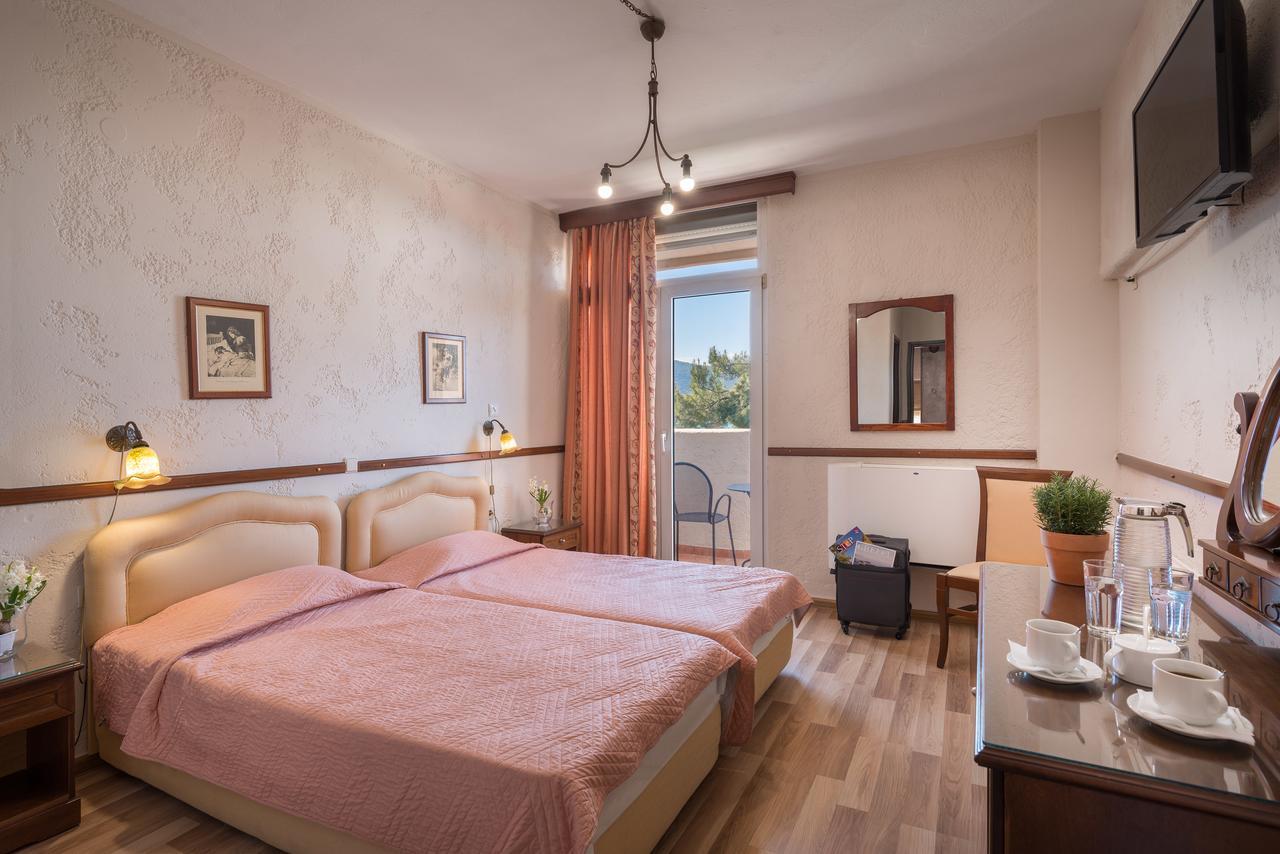 Jolly Hotel Igoumenitsa Luaran gambar