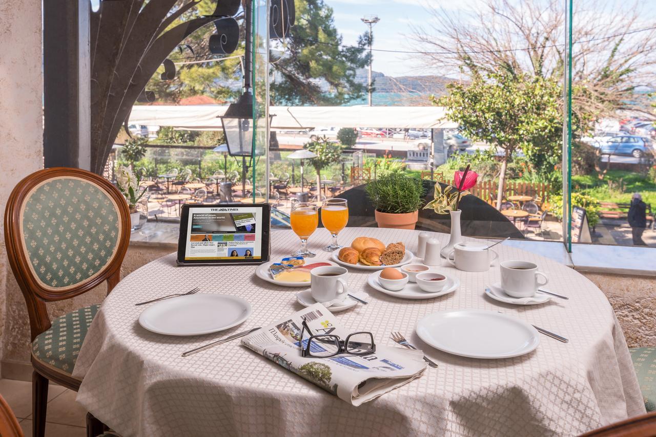 Jolly Hotel Igoumenitsa Luaran gambar